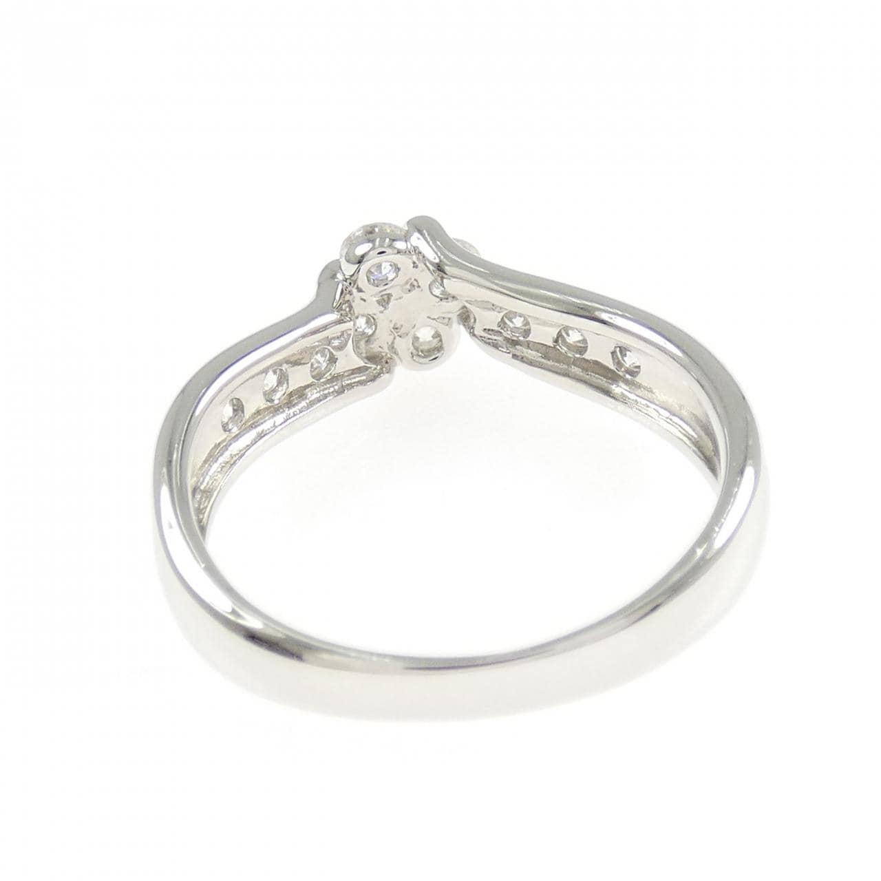 PT900 フラワー ダイヤモンド リング 0.50CT