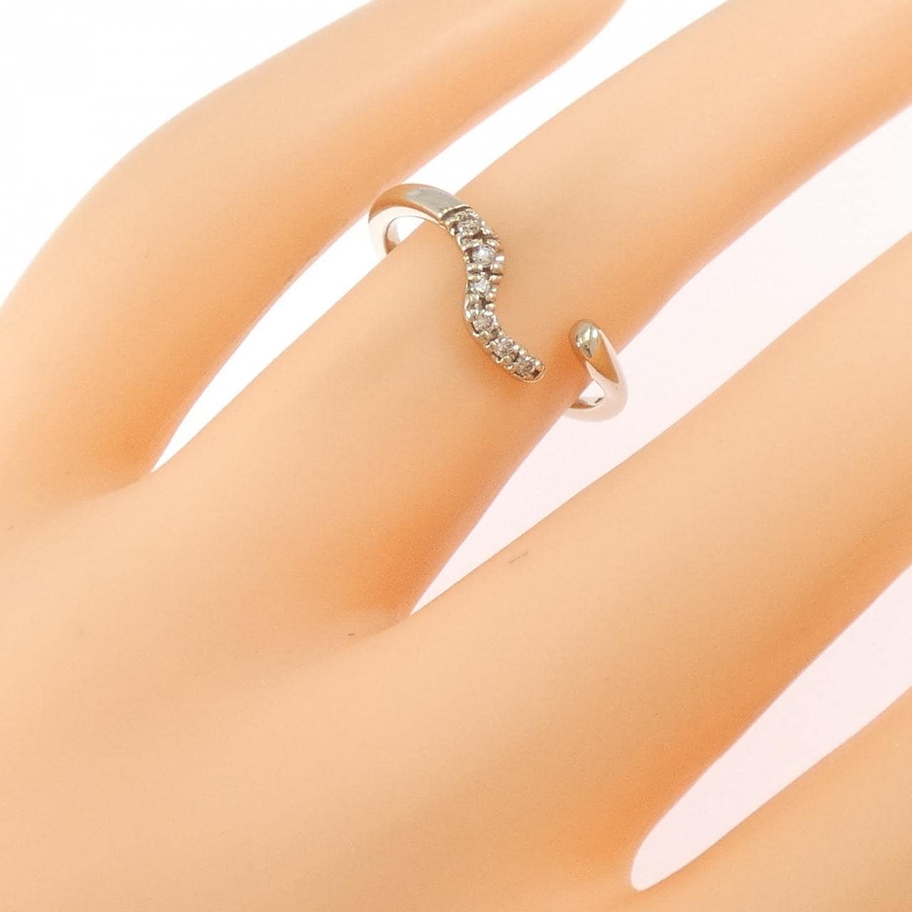 エテ ダイヤモンド リング 0.05CT