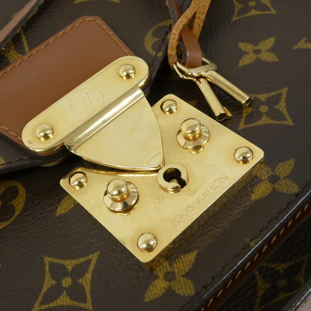 LOUIS VUITTON Monogram Monceau 26 公分 M51187 包