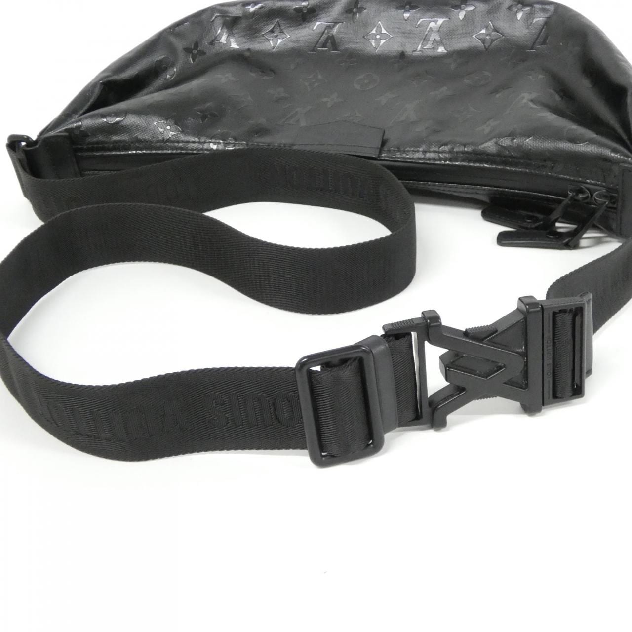 ルイヴィトン モノグラム ストーム(LV SKI) ハンモック バッグ M23790 ショルダーバッグ