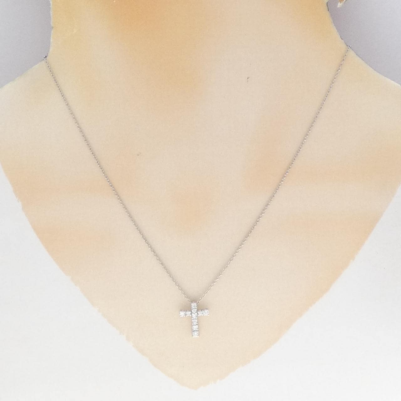 PT900/PT850 クロス ダイヤモンド ネックレス 0.30CT