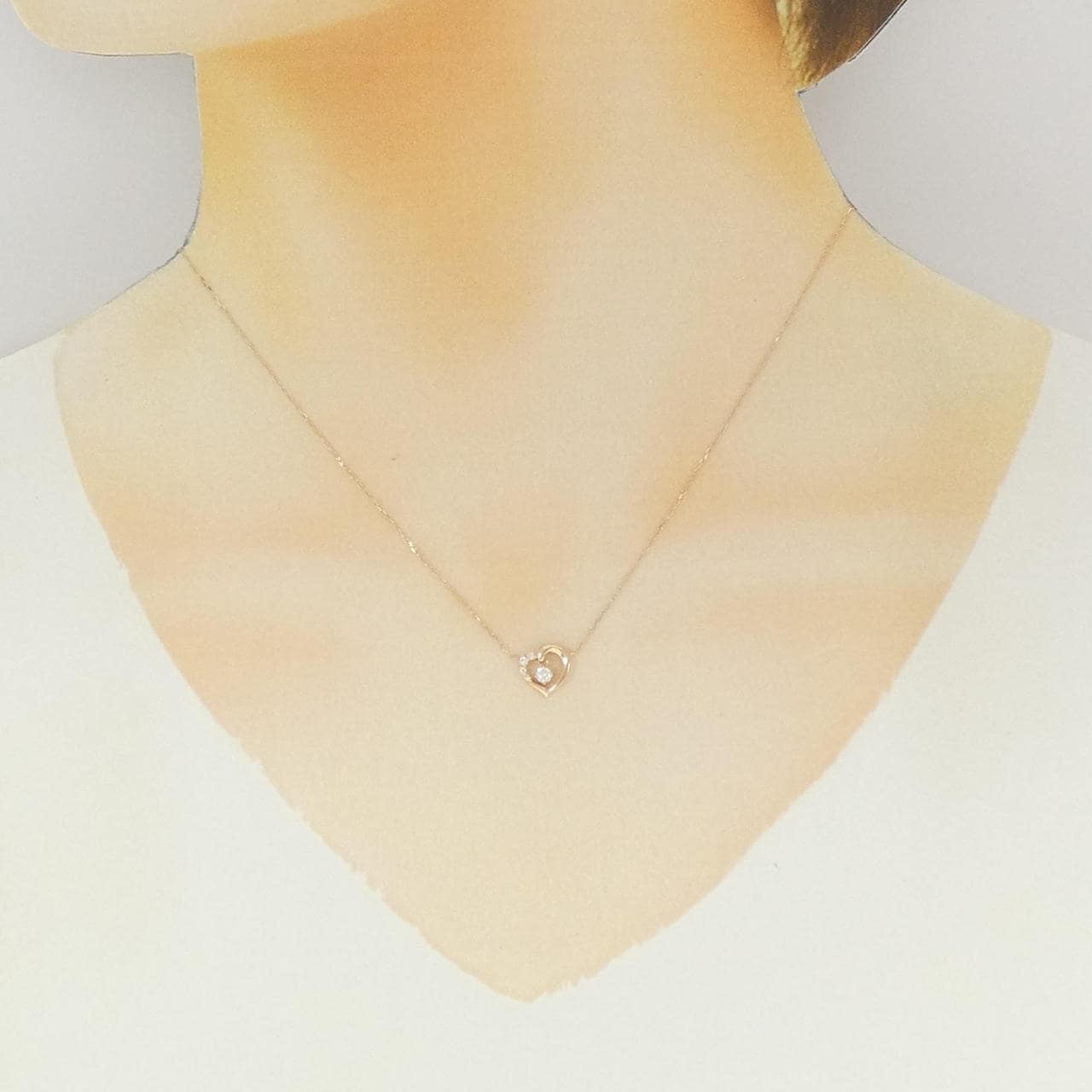 4゜C ハート キュービック ネックレス