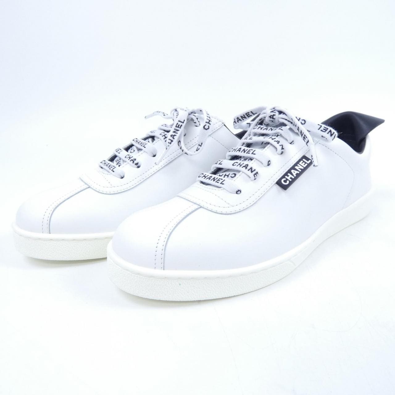 シャネル CHANEL スニーカー