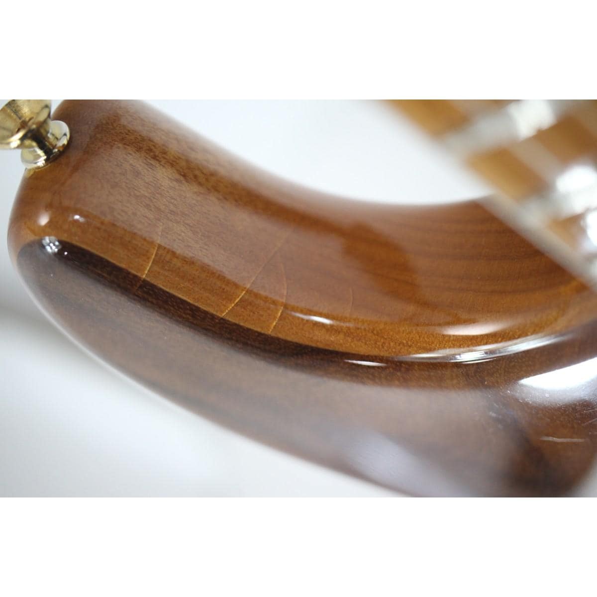 ＦＥＮＤＥＲ　ＣＵＳＴＯＭ　ＳＨＯＰ　　ＡＲＴＩＳＡＮ　ＦＩＧ　ＲＯＳＥＷＯＯＤ　ＳＴ