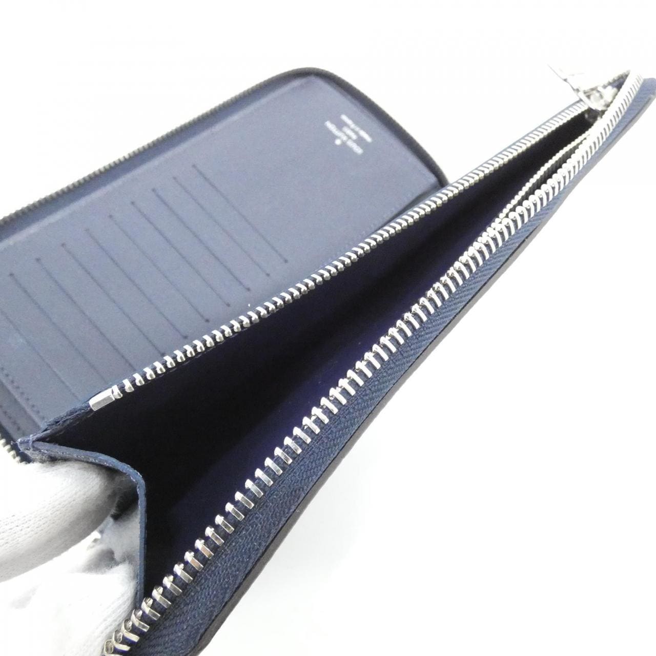 ルイヴィトン タイガ ジッピー ウォレット ヴェルティカル M30510 財布