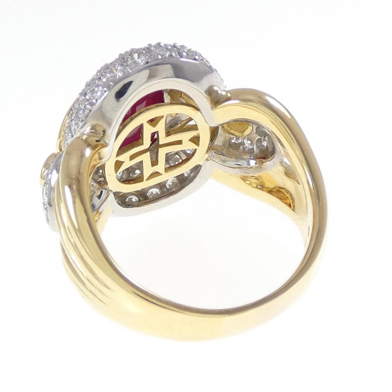 サザンクロス ルビー リング 4.30CT