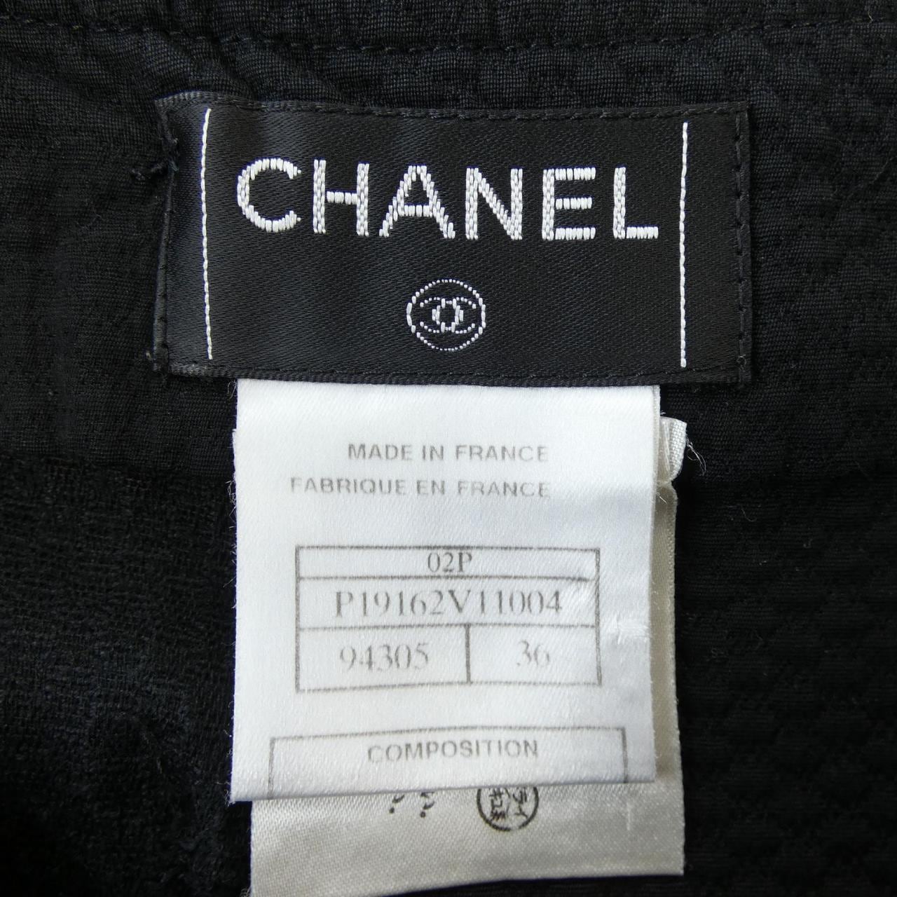 【ヴィンテージ】シャネル CHANEL P19162V11004 02P スカート