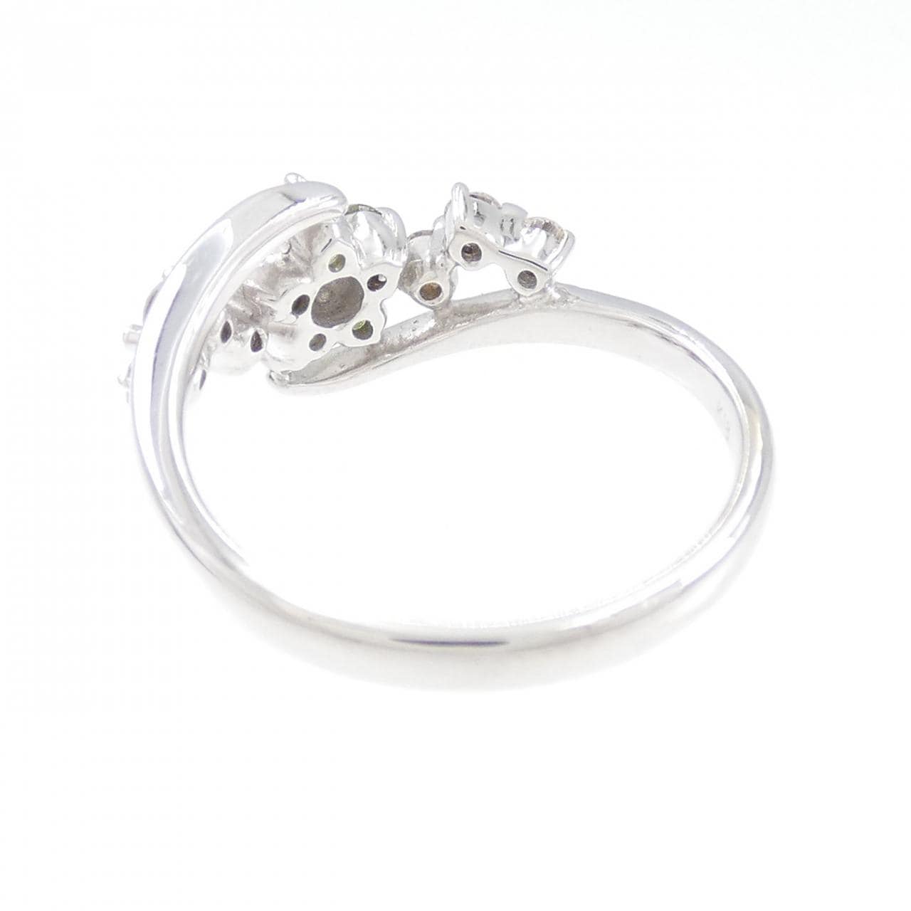 K18WG フラワー デマントイドガーネット リング 0.32CT