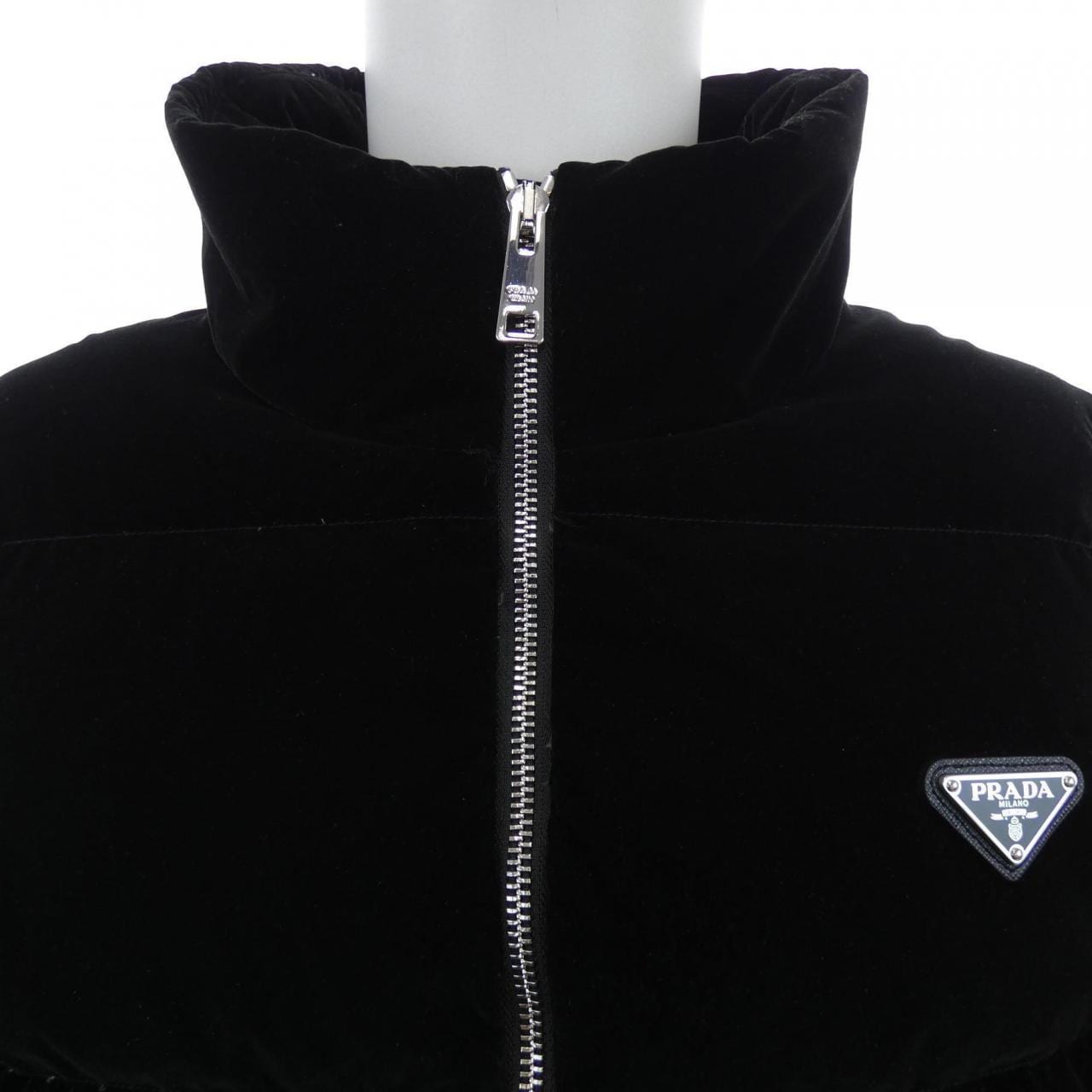 プラダ PRADA トライアングルロゴ SGC407 S232 13IM ダウンジャケット