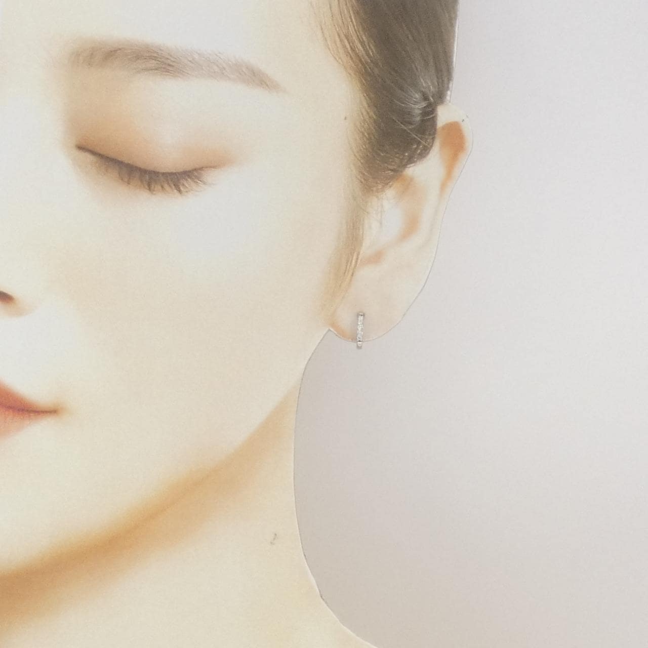 K18WG ダイヤモンド ピアス 0.10CT