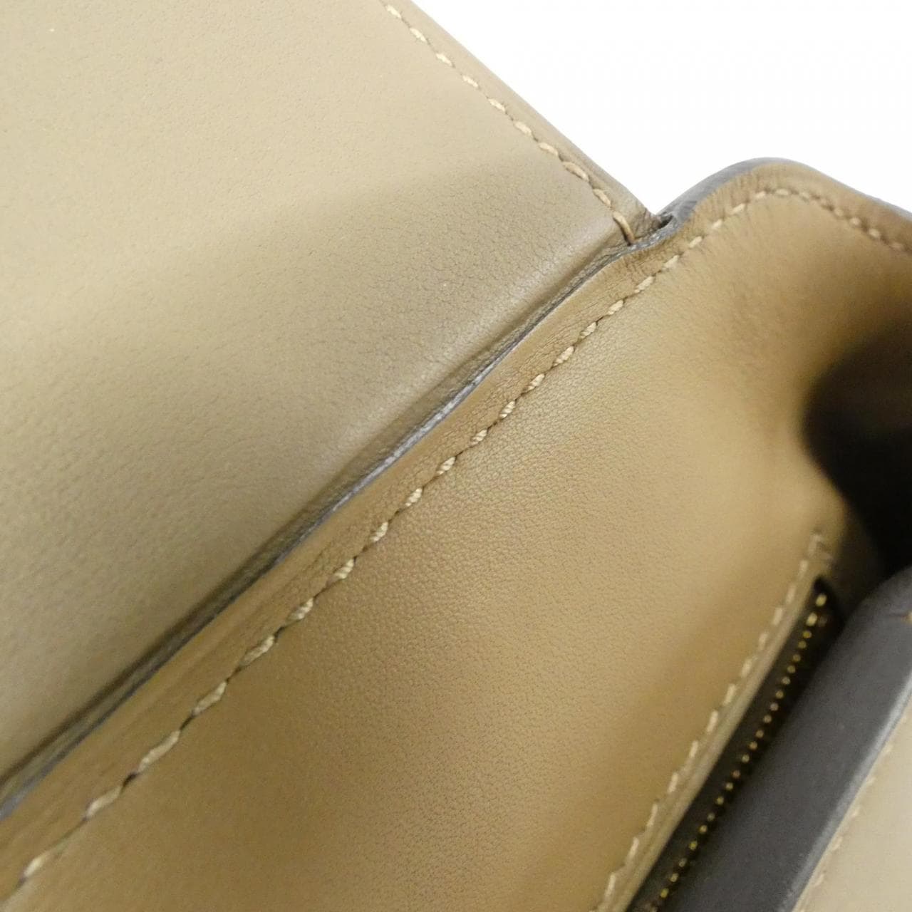 エルメス ヴァンキャトル ヴァンキャトル MINI 082153CC バッグ