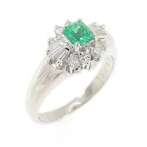 PT900 エメラルド リング 0.28CT
