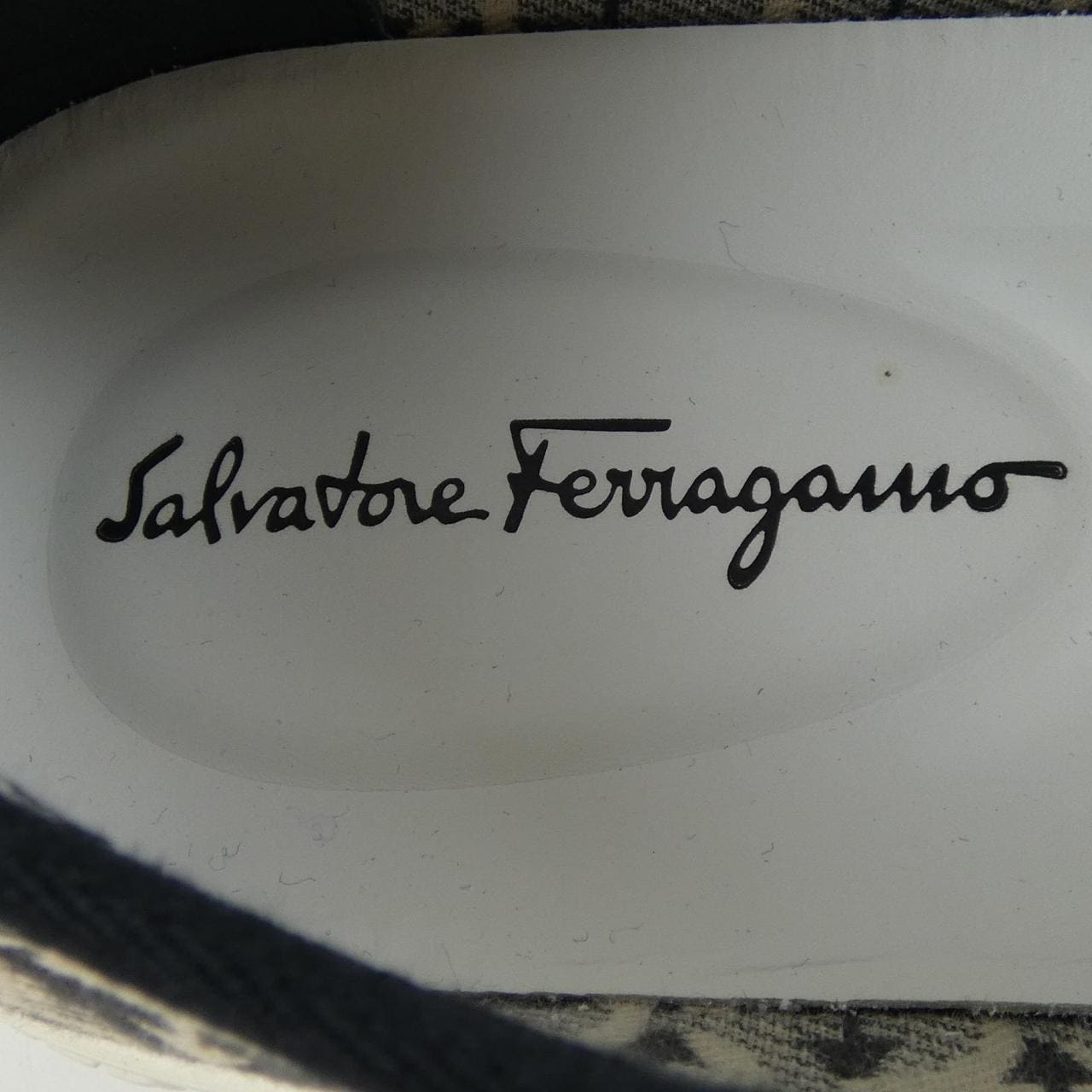 サルヴァトーレフェラガモ SALVATORE FERRAGAMO 61527 スニーカー