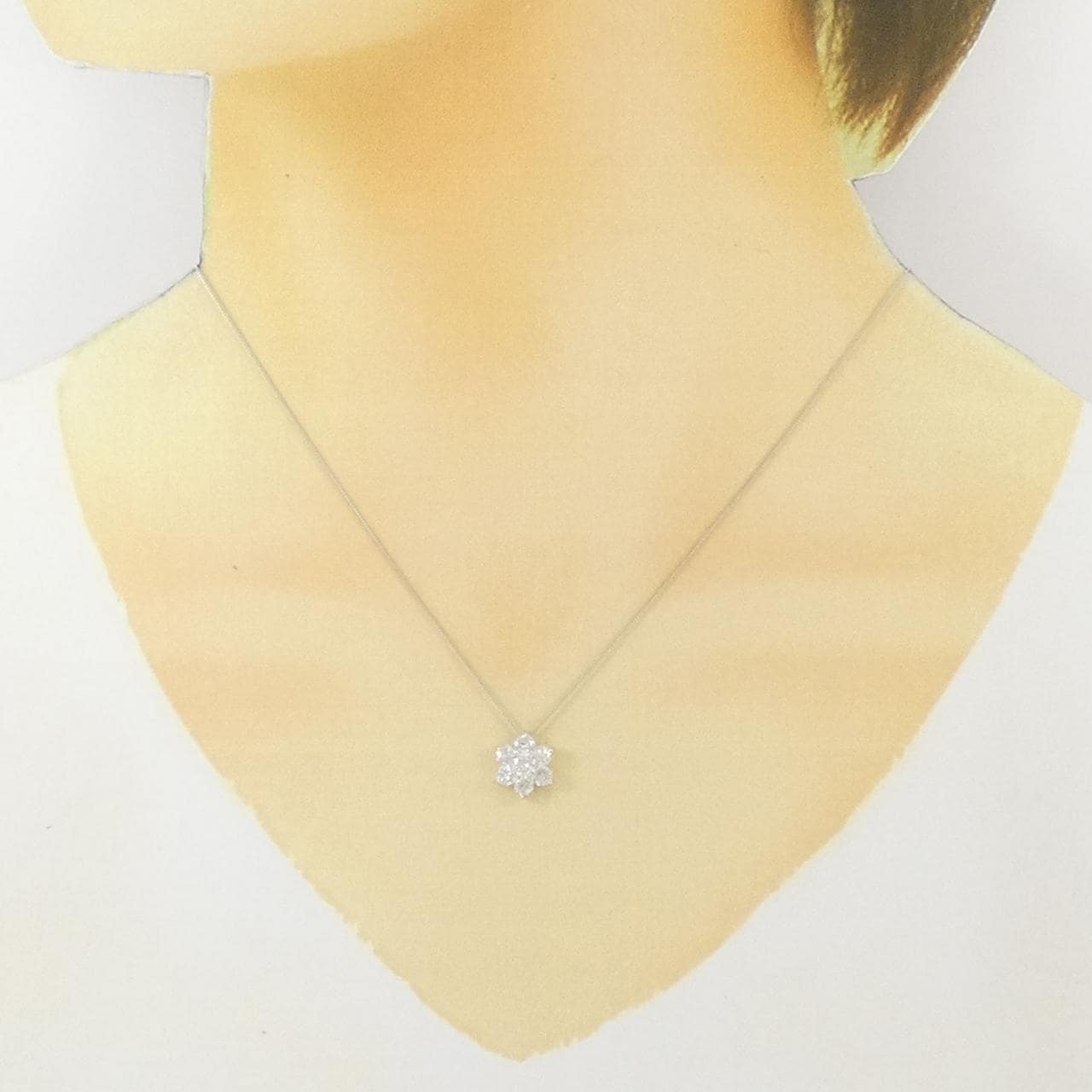 K18WG フラワー ダイヤモンド ネックレス 1.00CT