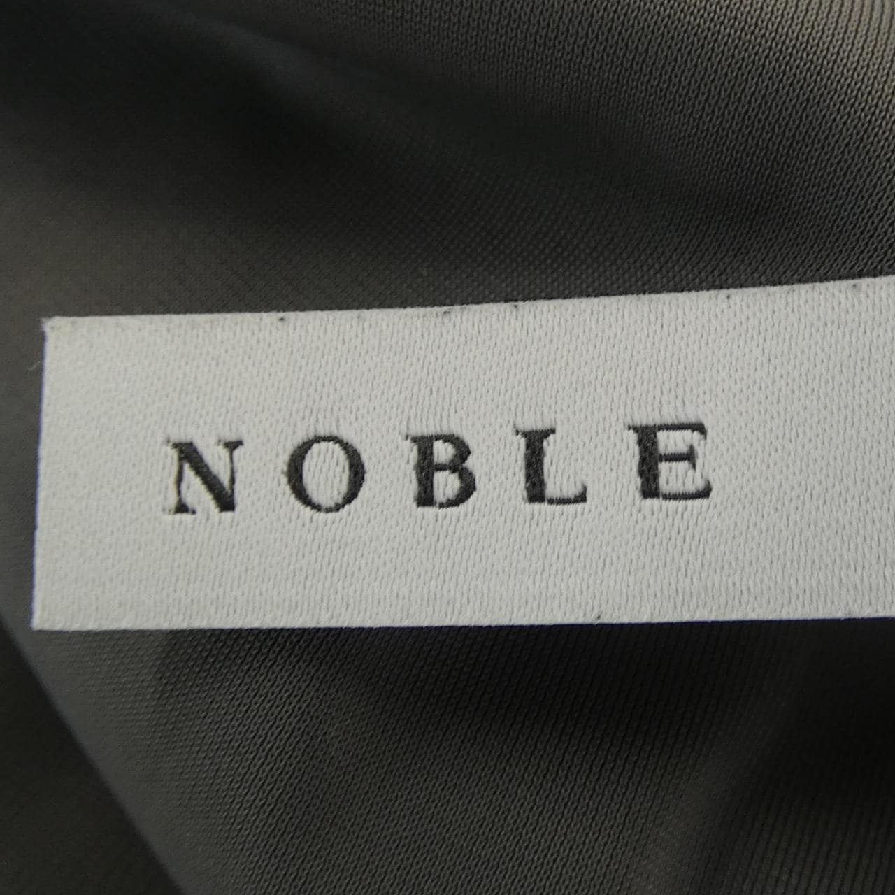 ノーブル Noble スカート