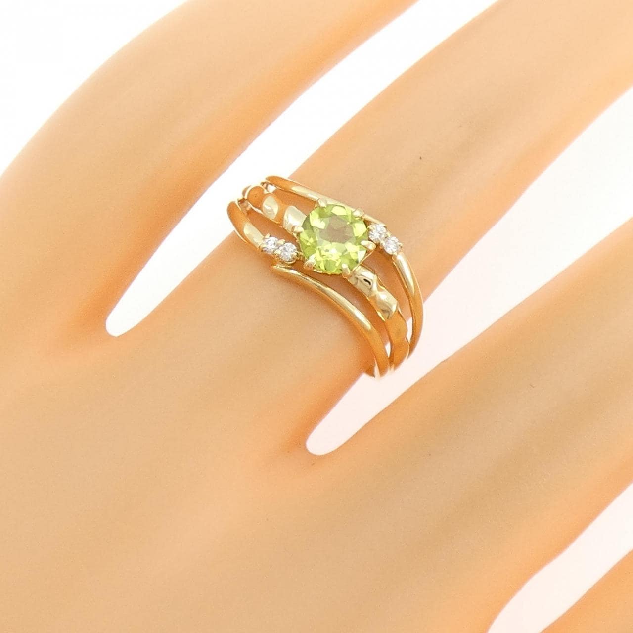 K18YG橄欖石戒指