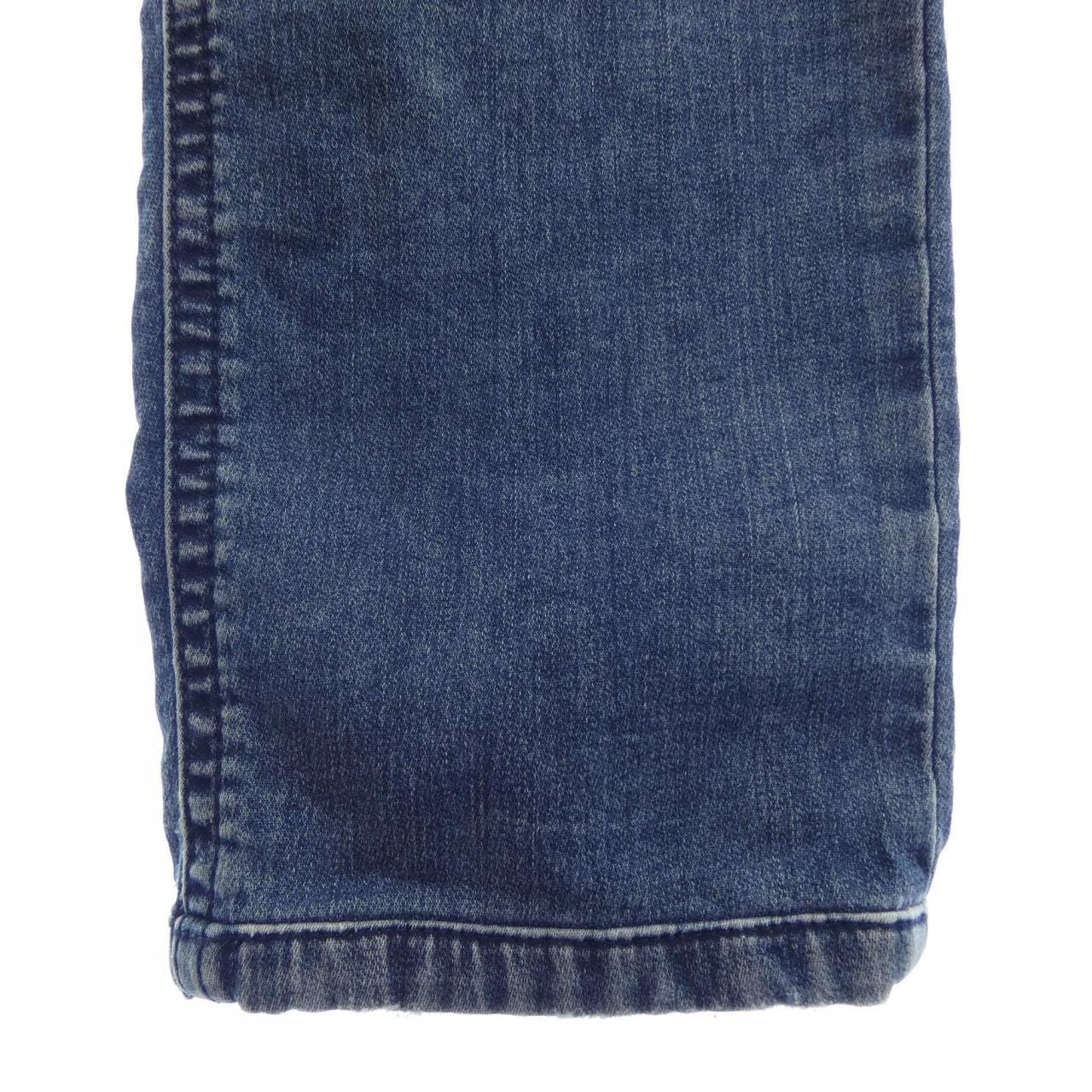 ディーゼル DIESEL ジーンズ