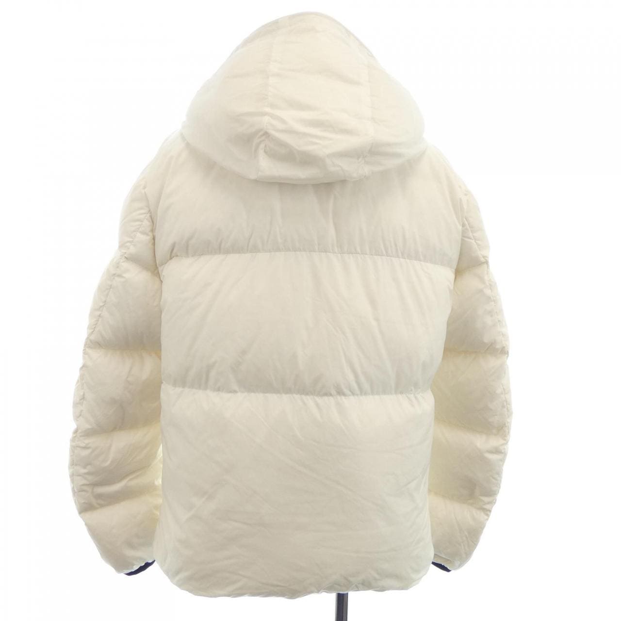 モンクレール MONCLER ダウンジャケット