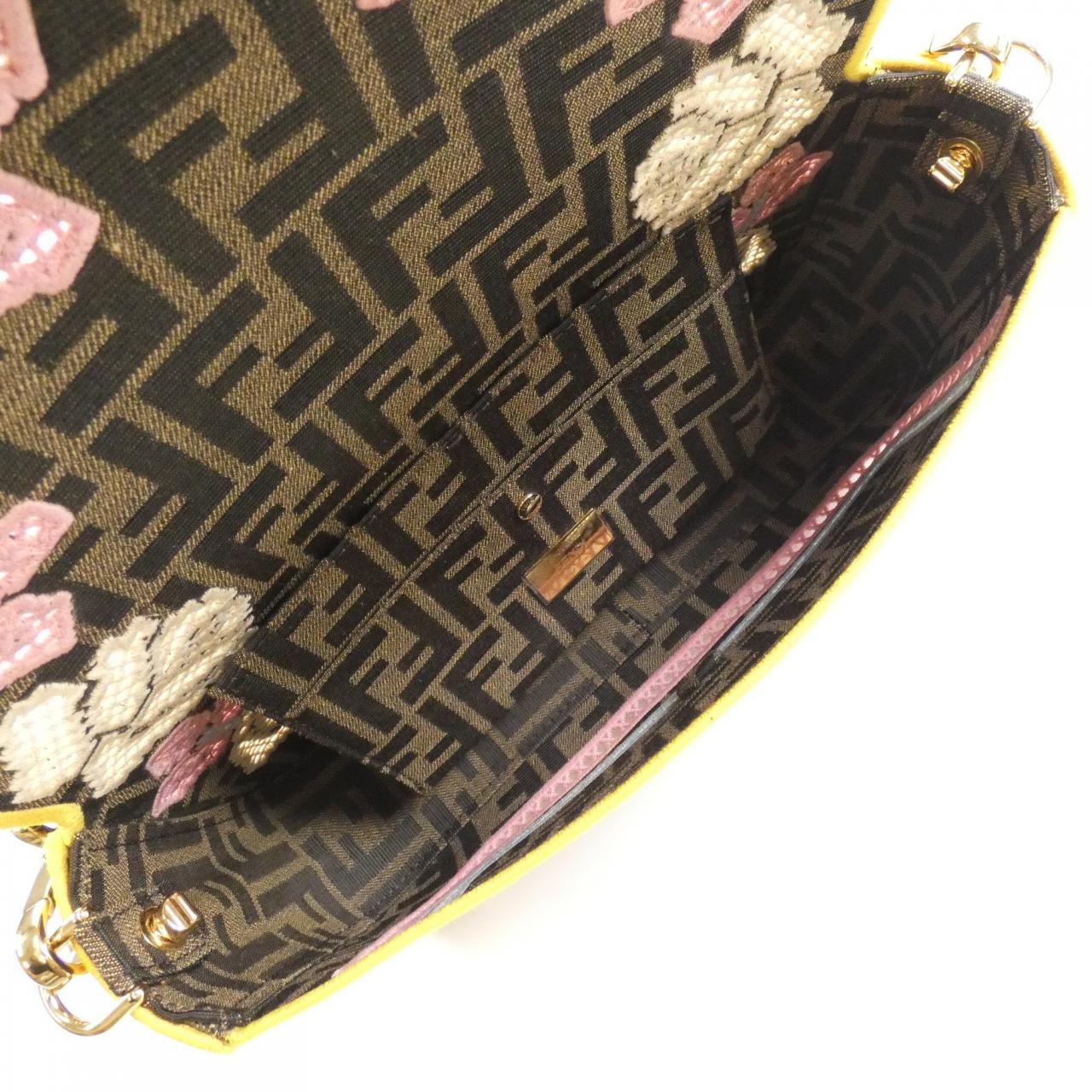 FENDI Baguette 8BR600 AF2T 单肩包