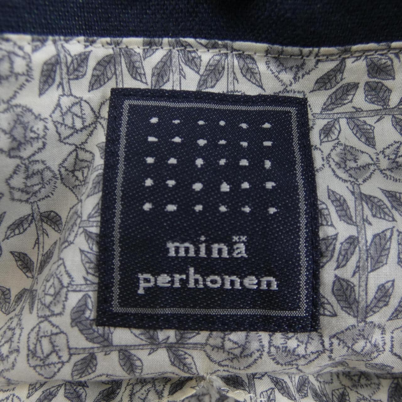 ミナペルホネン mina perhonen BAG