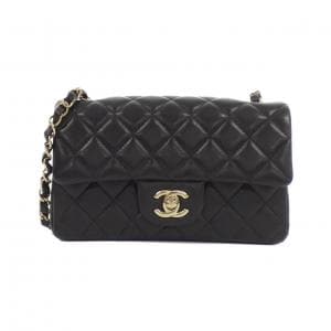 CHANEL shoulder bag