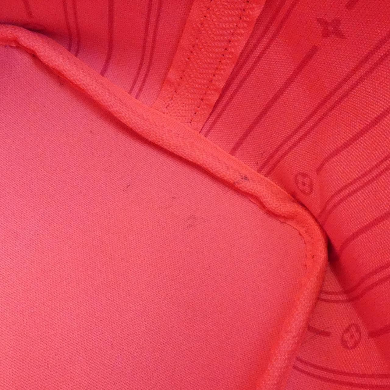 ルイヴィトン モノグラム ローズ(スティーブン スプラウス） ネヴァーフル MM M48613 バッグ