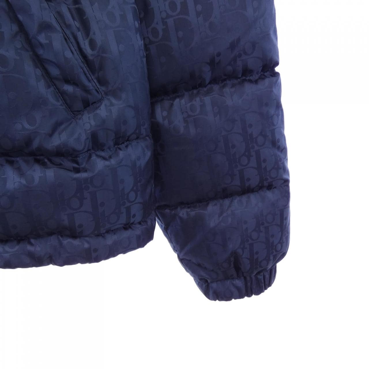 ディオール DIOR DIOR ESSENTIALS パファージャケット OBLIQUE 943C449A4462 ダウンジャケット
