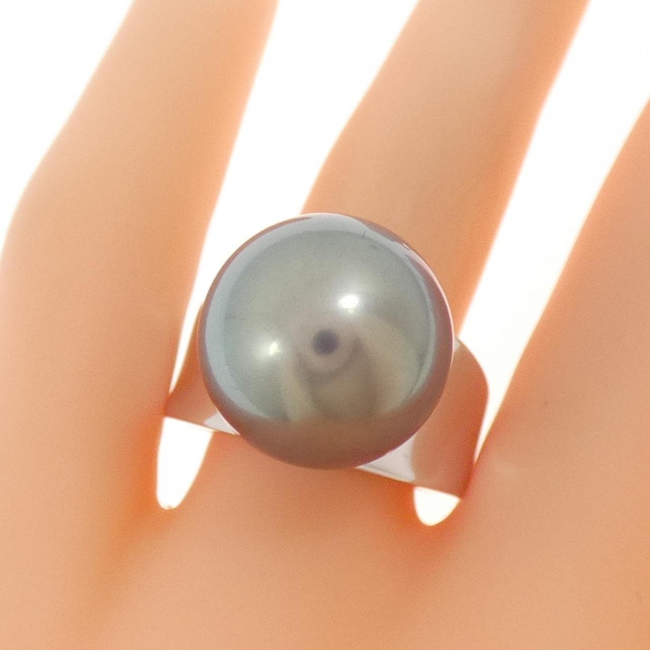 K18WG 黒蝶パール リング 14.8mm