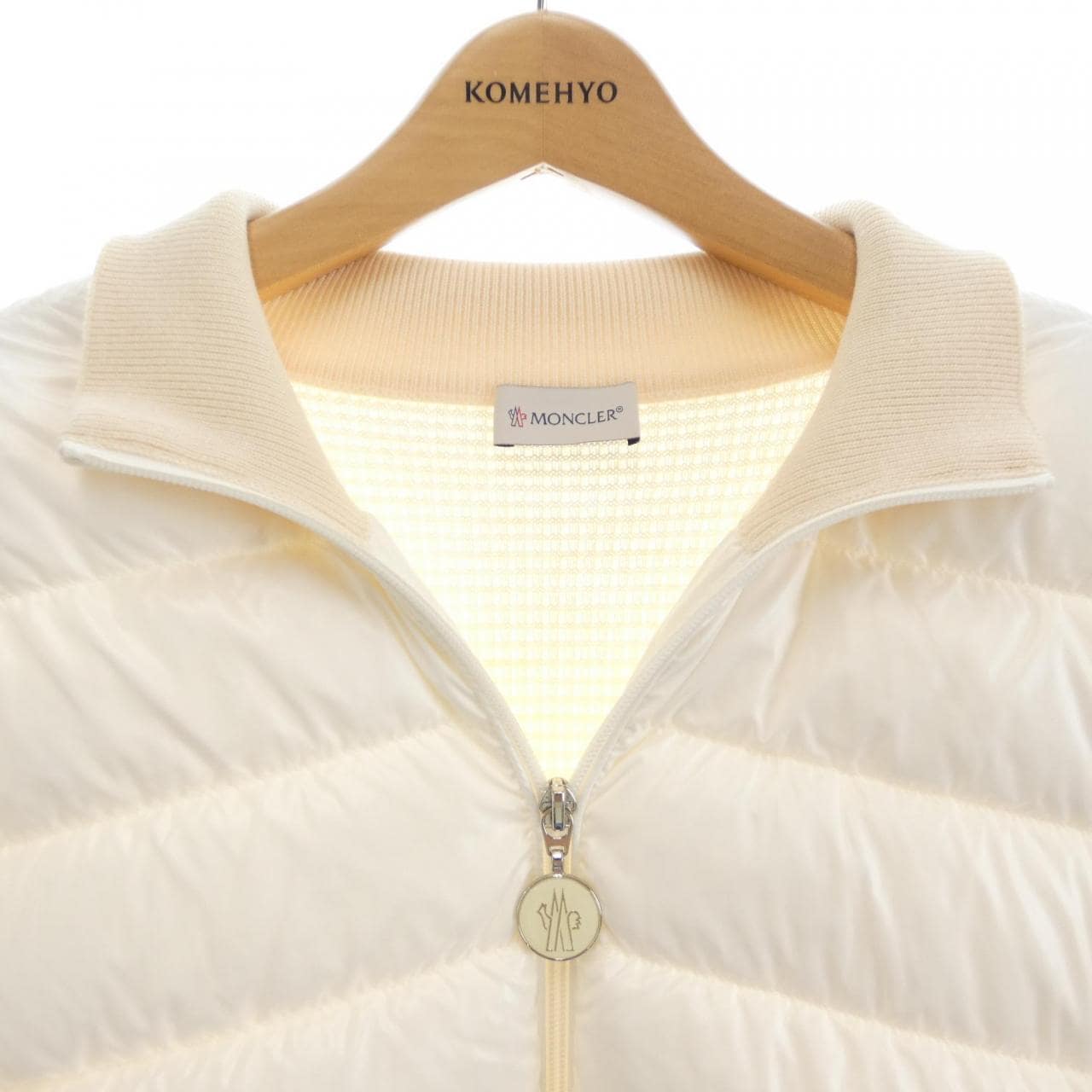 モンクレール MONCLER 20919B00002 ダウンジャケット