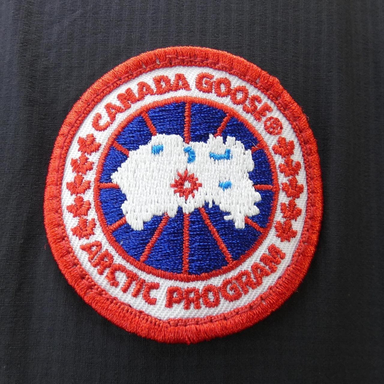 カナダグース CANADA GOOSE ダウンジャケット