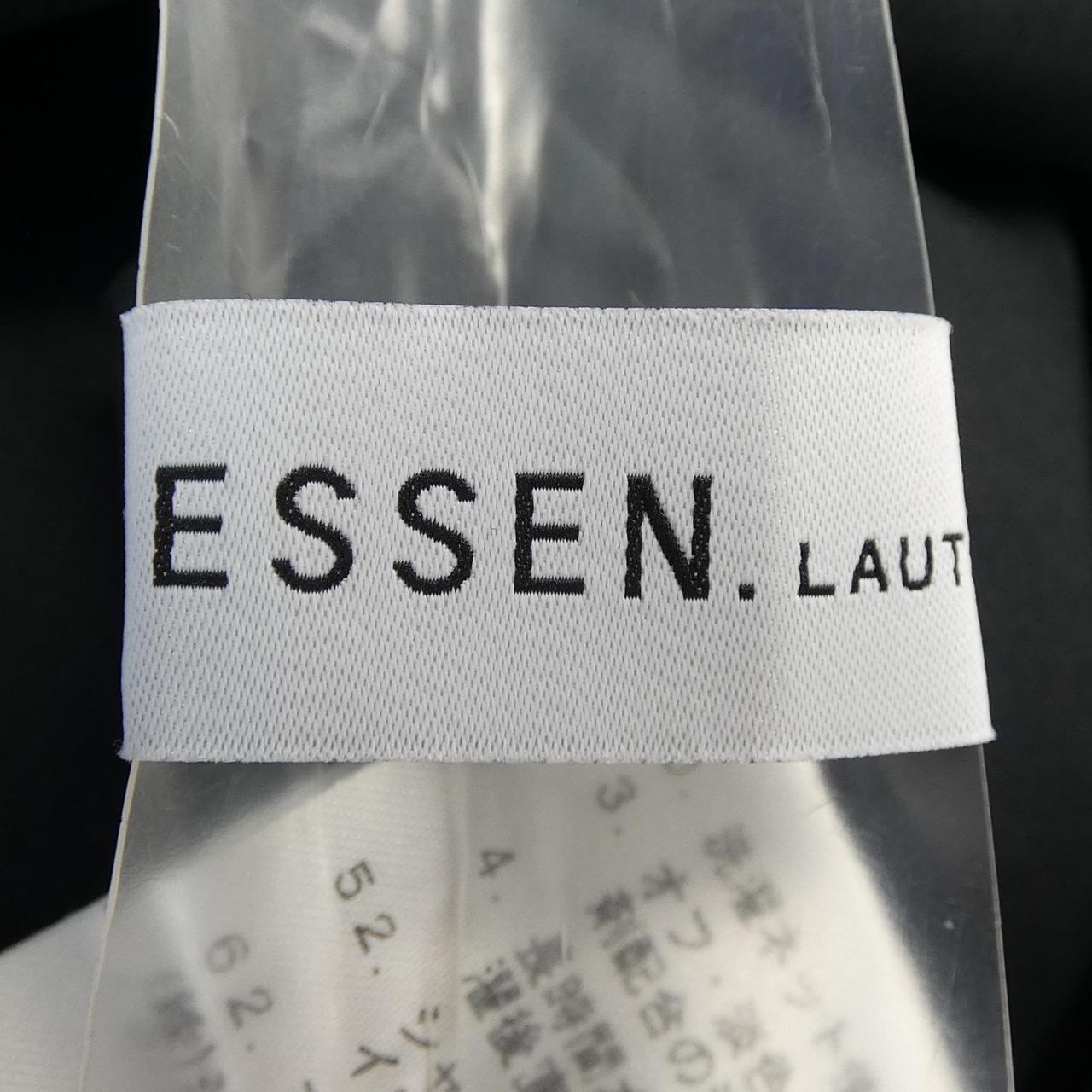 ESSEN.LAUTREAMONT トップス