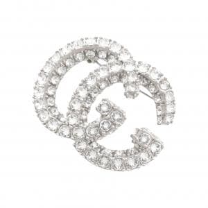 グッチ 819015 J3F42 ブローチ