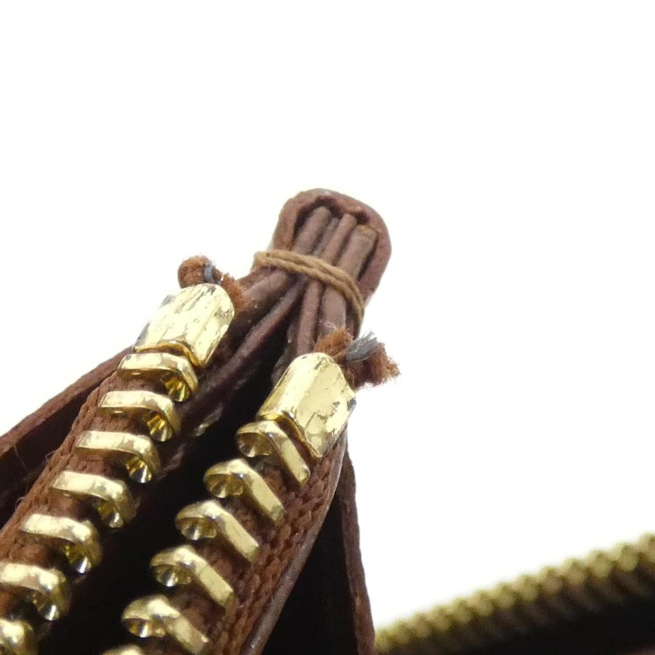 ルイヴィトン モノグラム ジッピー ウォレット M42616 財布