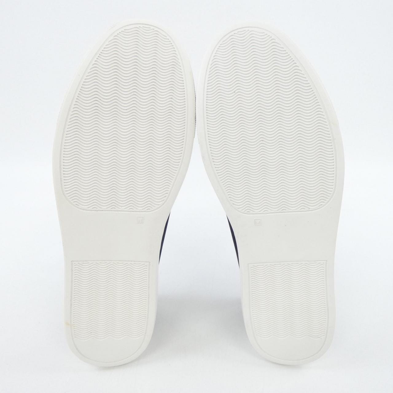 ダブルエイチ WH スニーカー