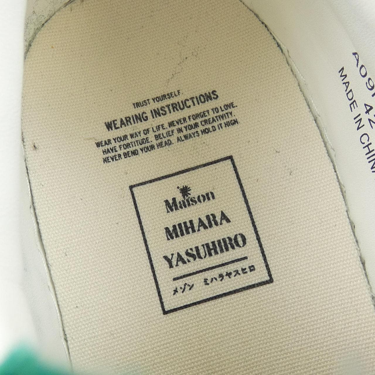 メゾンミハラヤスヒロ MAISON MIHARA YASUHI A09FW732 スニーカー