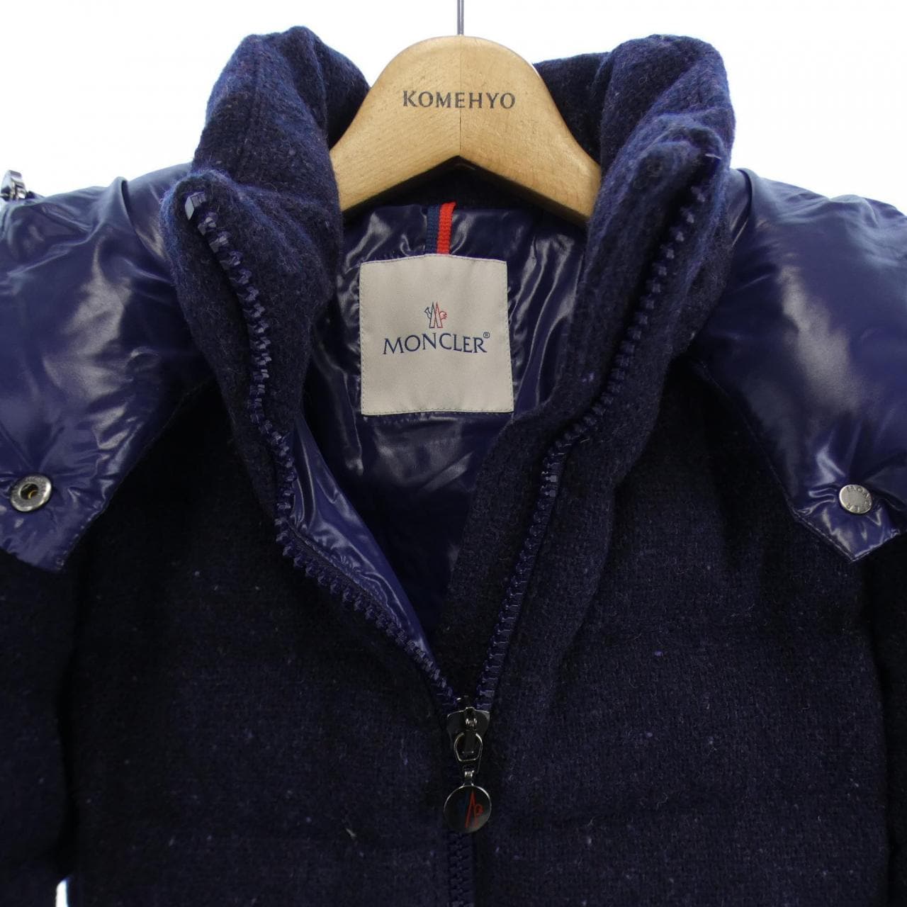 モンクレール MONCLER ダウンジャケット