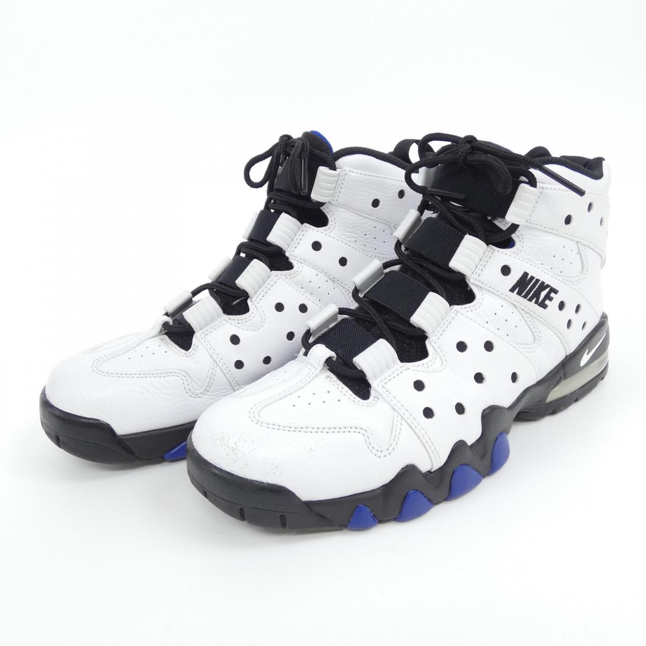 ナイキ NIKE スニーカー