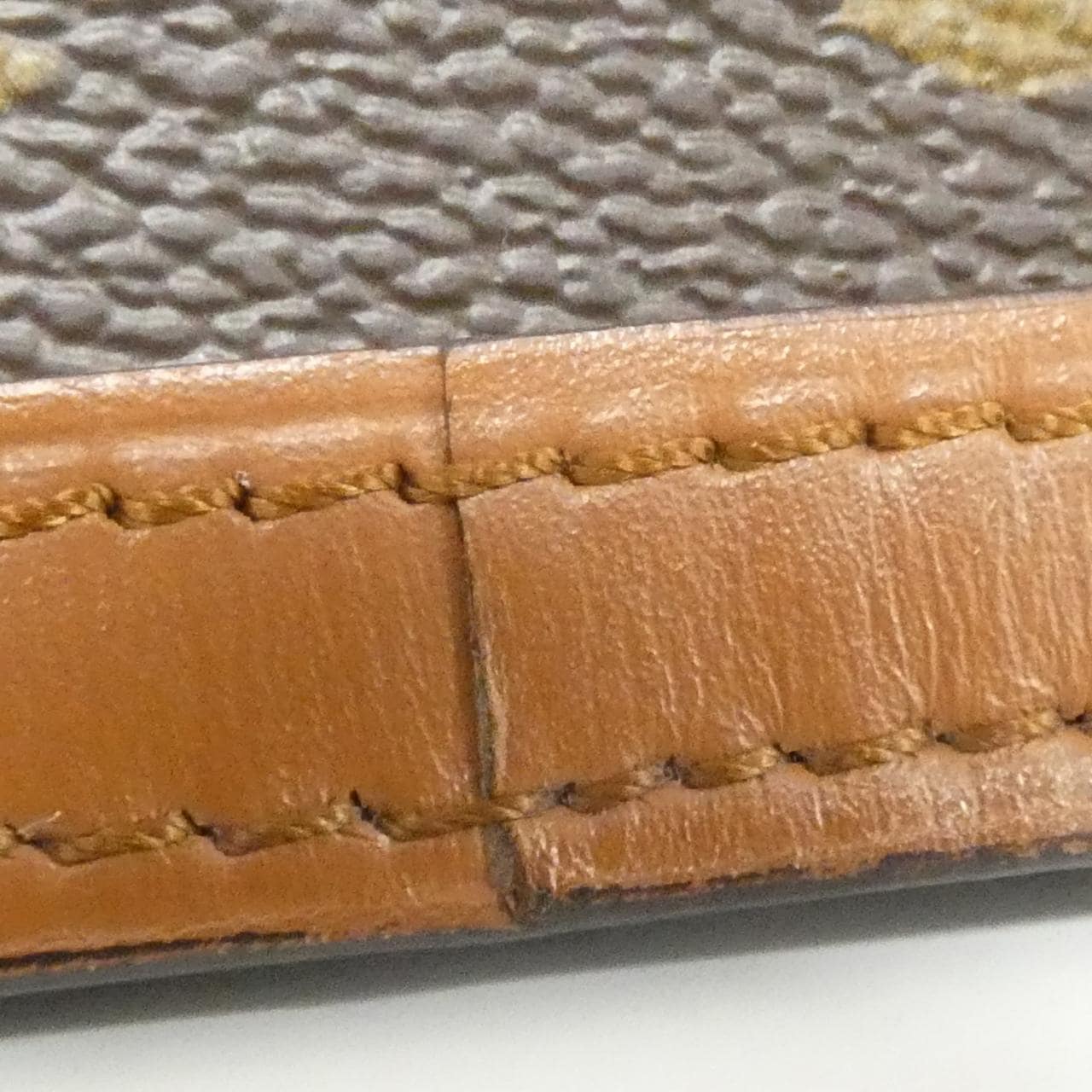 ルイヴィトン モノグラム リバース ドーフィーヌ MM M45958 ショルダーバッグ