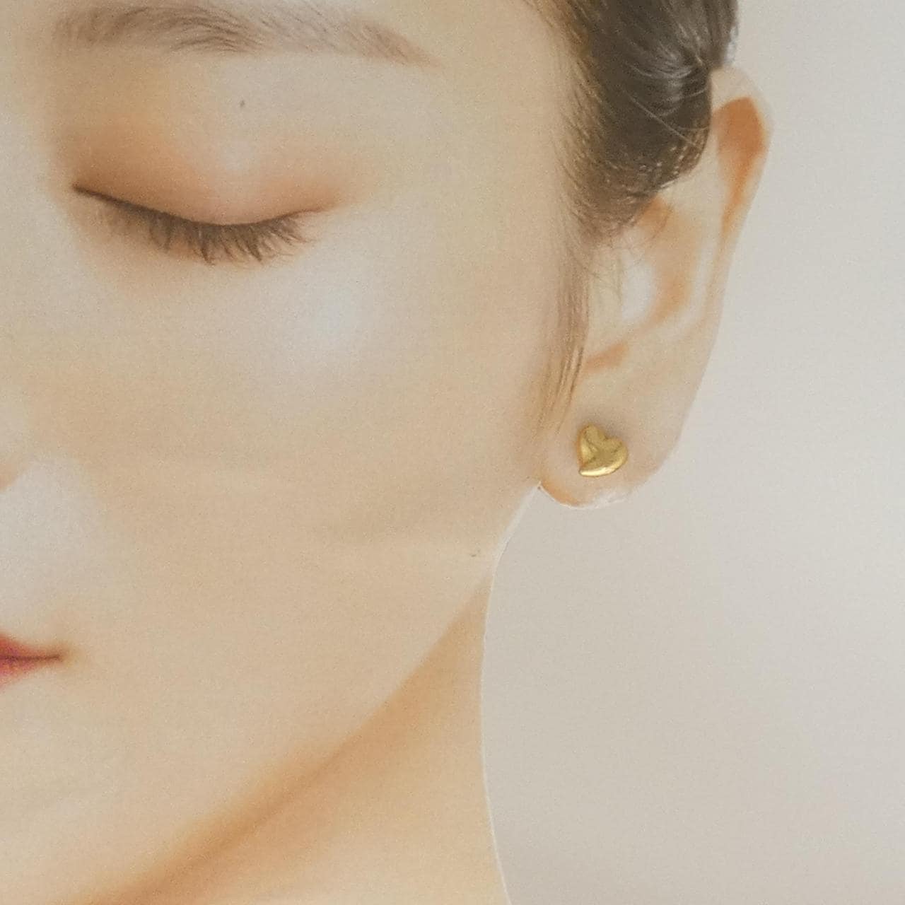 K18YG ハート ピアス