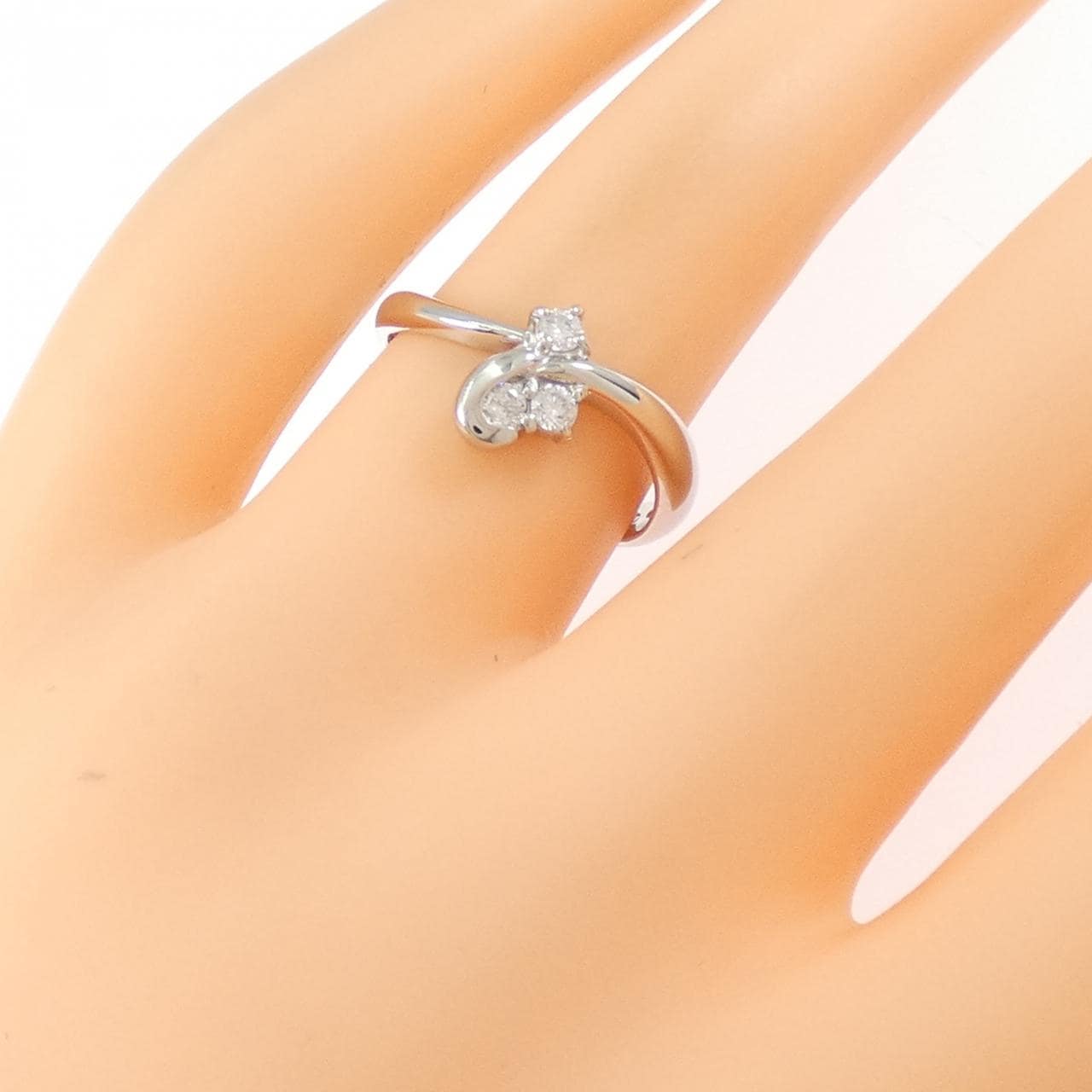 PT900 ダイヤモンド リング 0.15CT