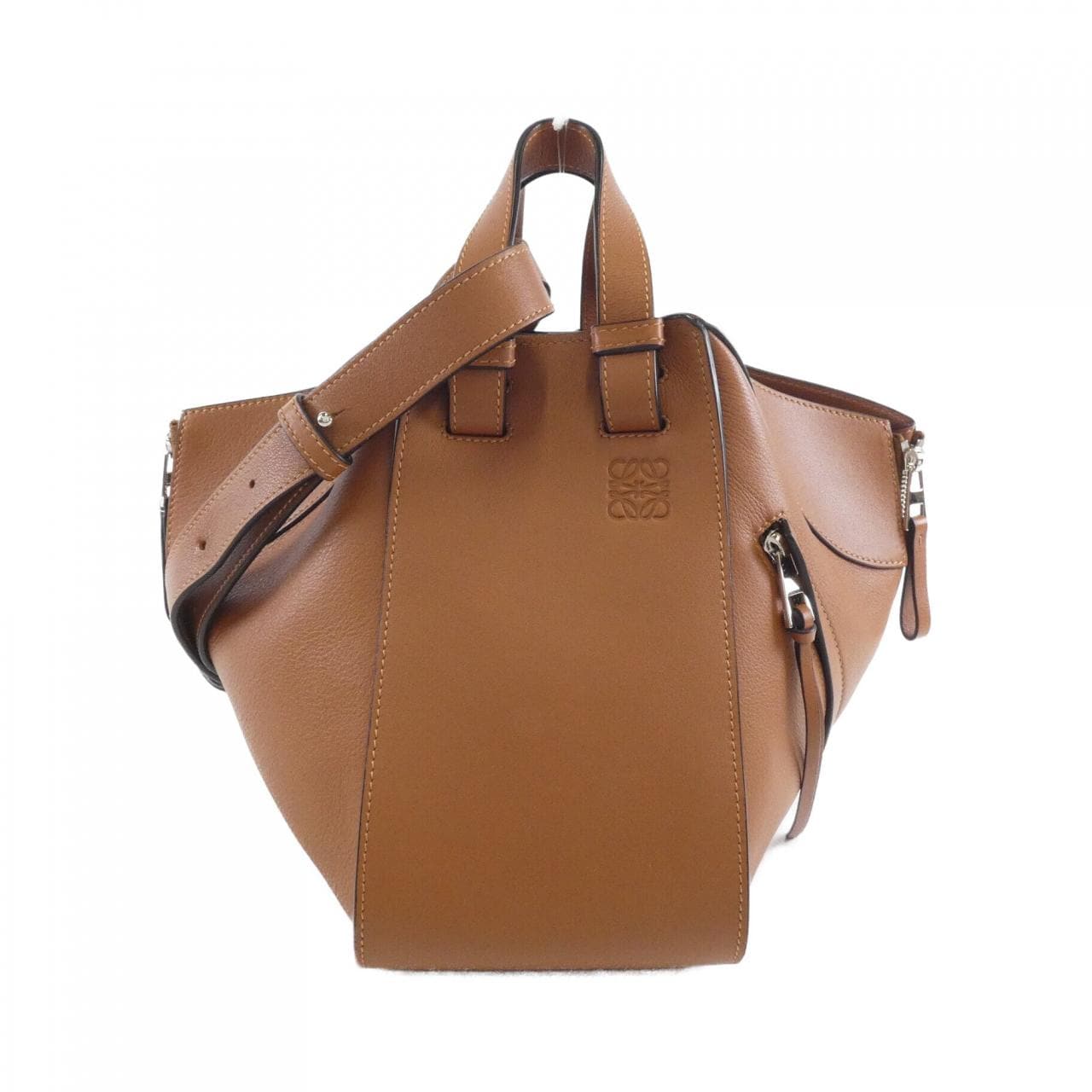 Loewe Hammock 387 30 N60 單肩包