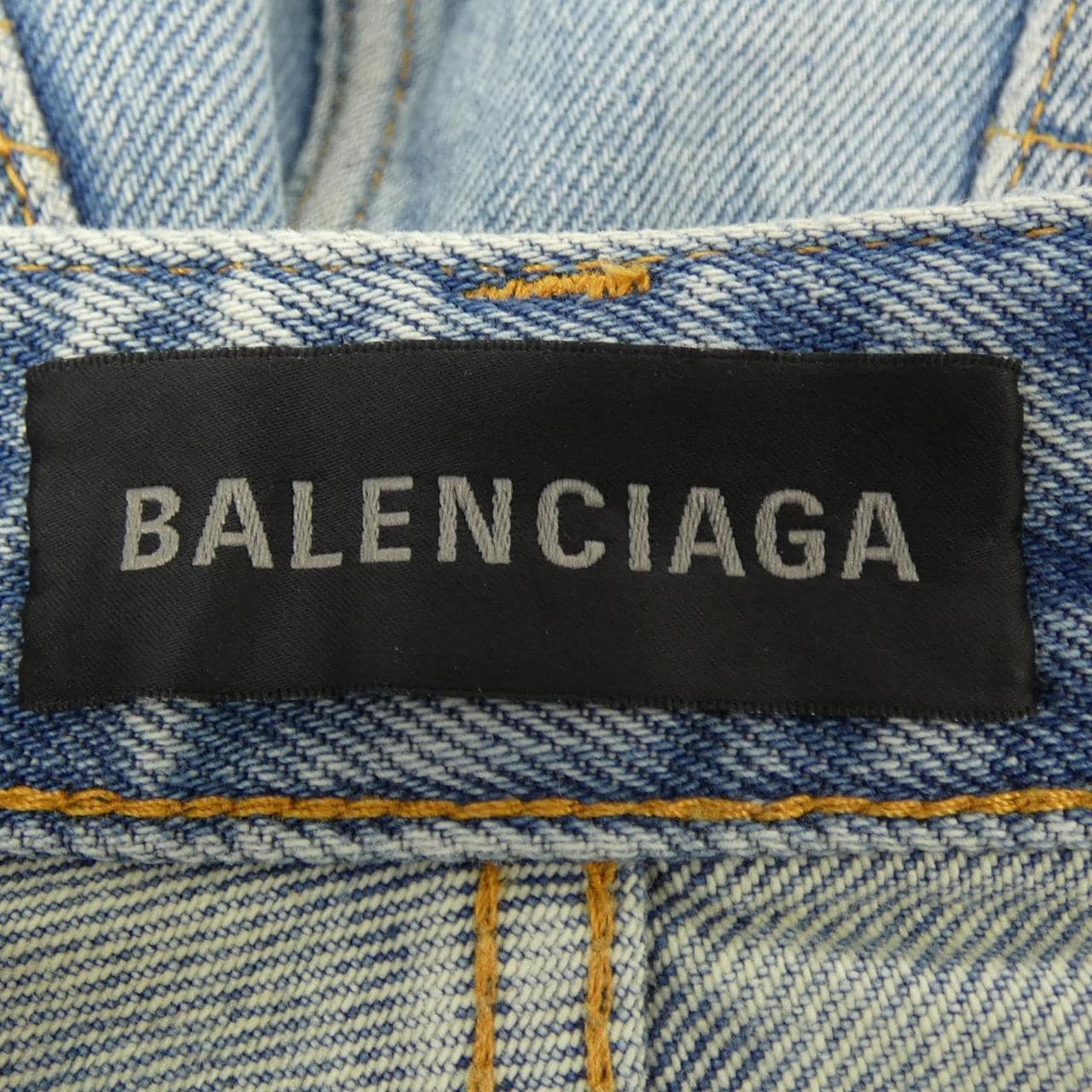 バレンシアガ BALENCIAGA 719377 TNW01 ジーンズ