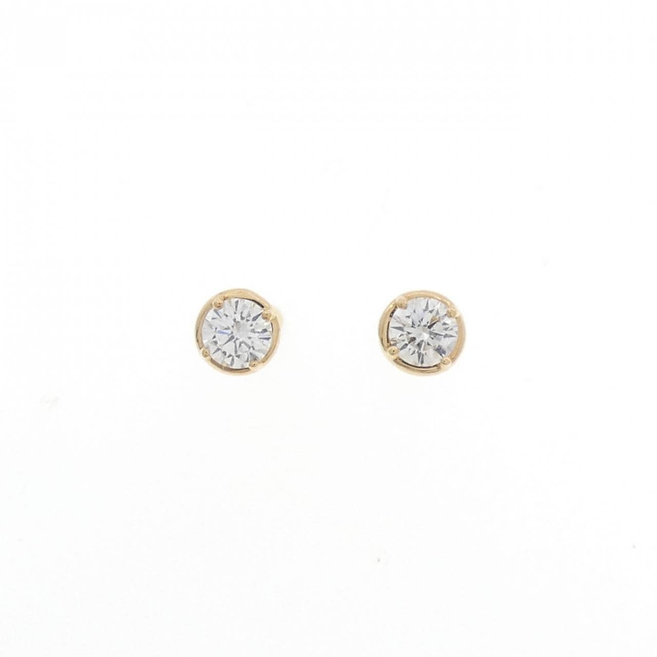 オレフィーチェ ダイヤモンド ピアス 0.20CT