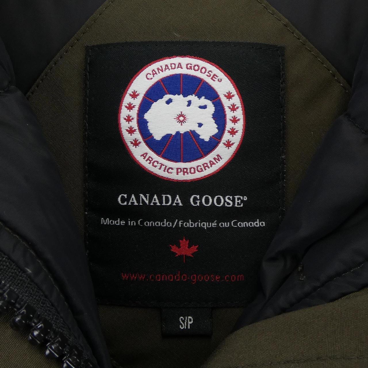 カナダグース CANADA GOOSE ダウンコート