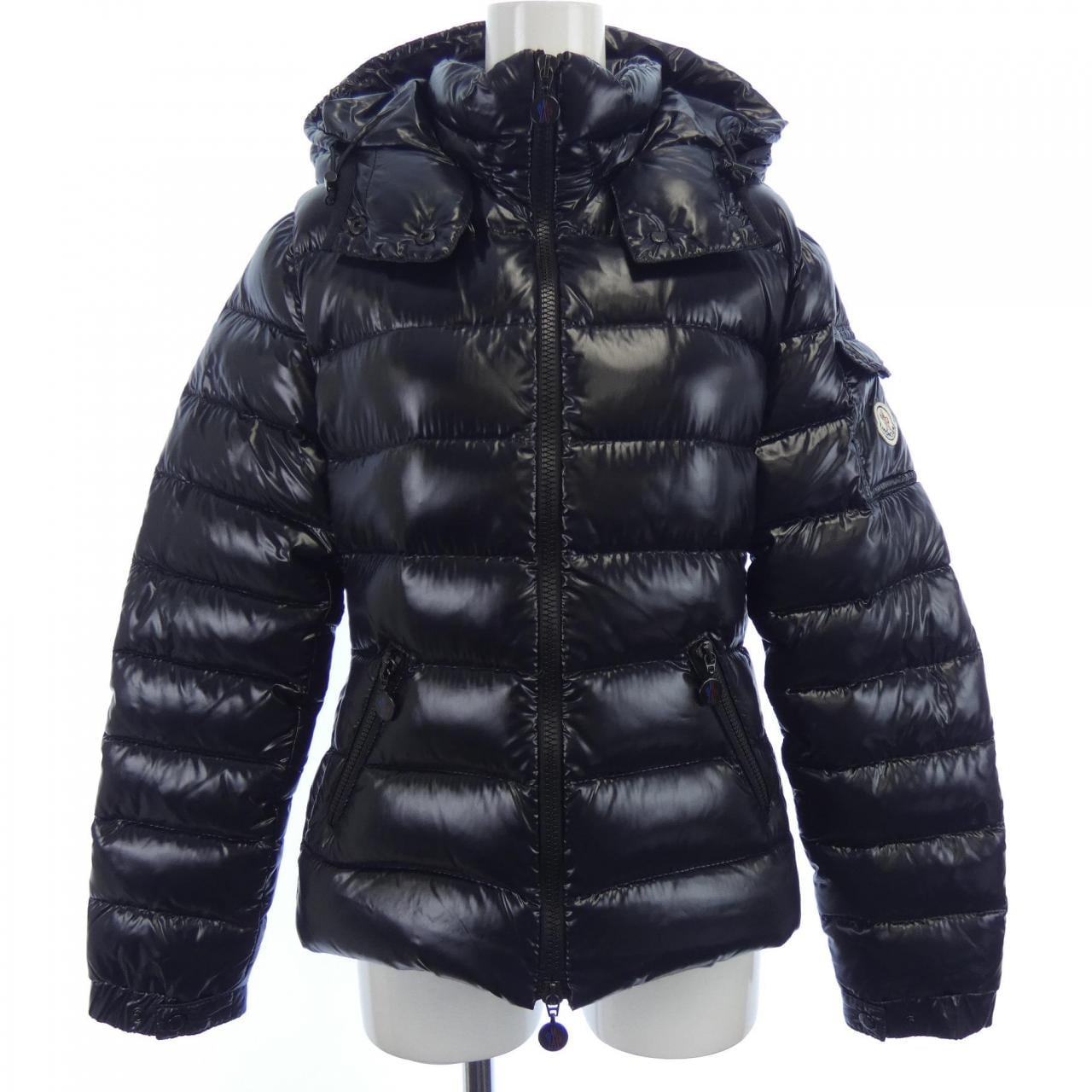 モンクレール MONCLER ダウンジャケット