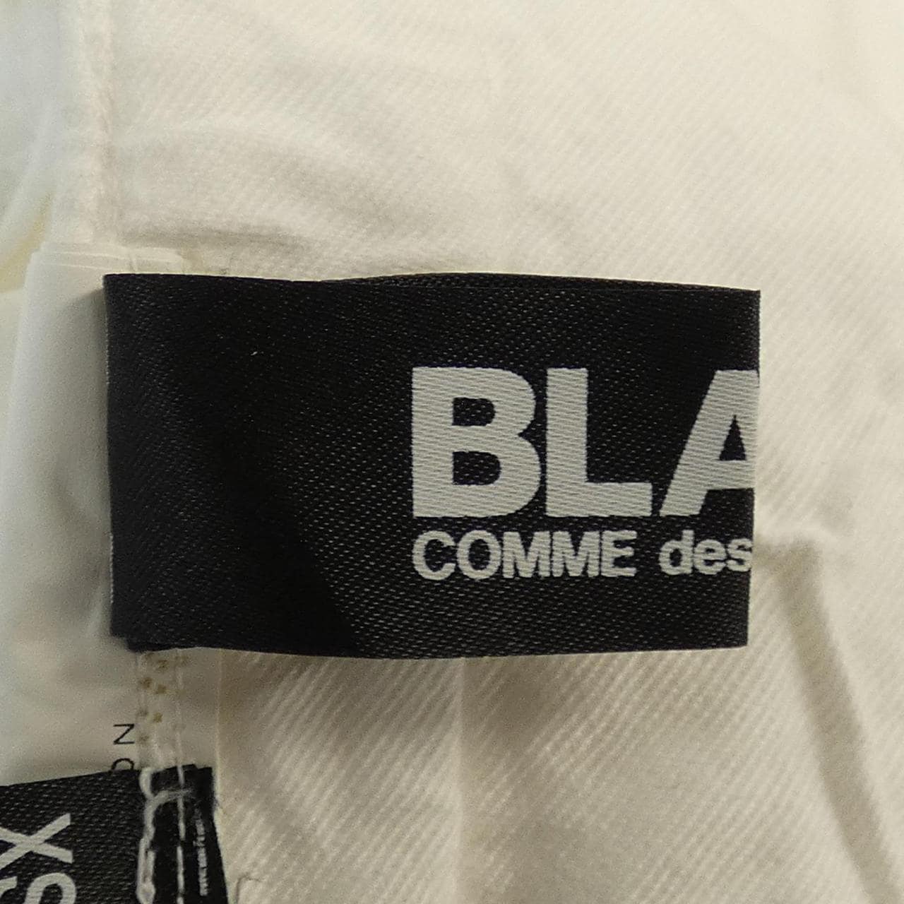 ブラックコムデギャルソン BLACK COMME des GARCONS 1M-P024 パンツ
