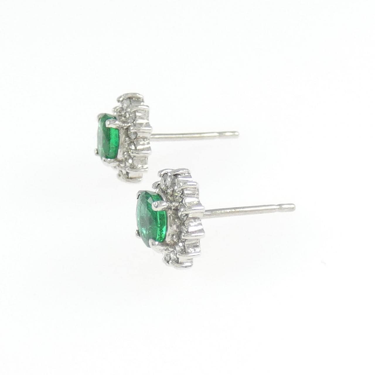 PT850/PT900祖母綠耳釘0.76CT