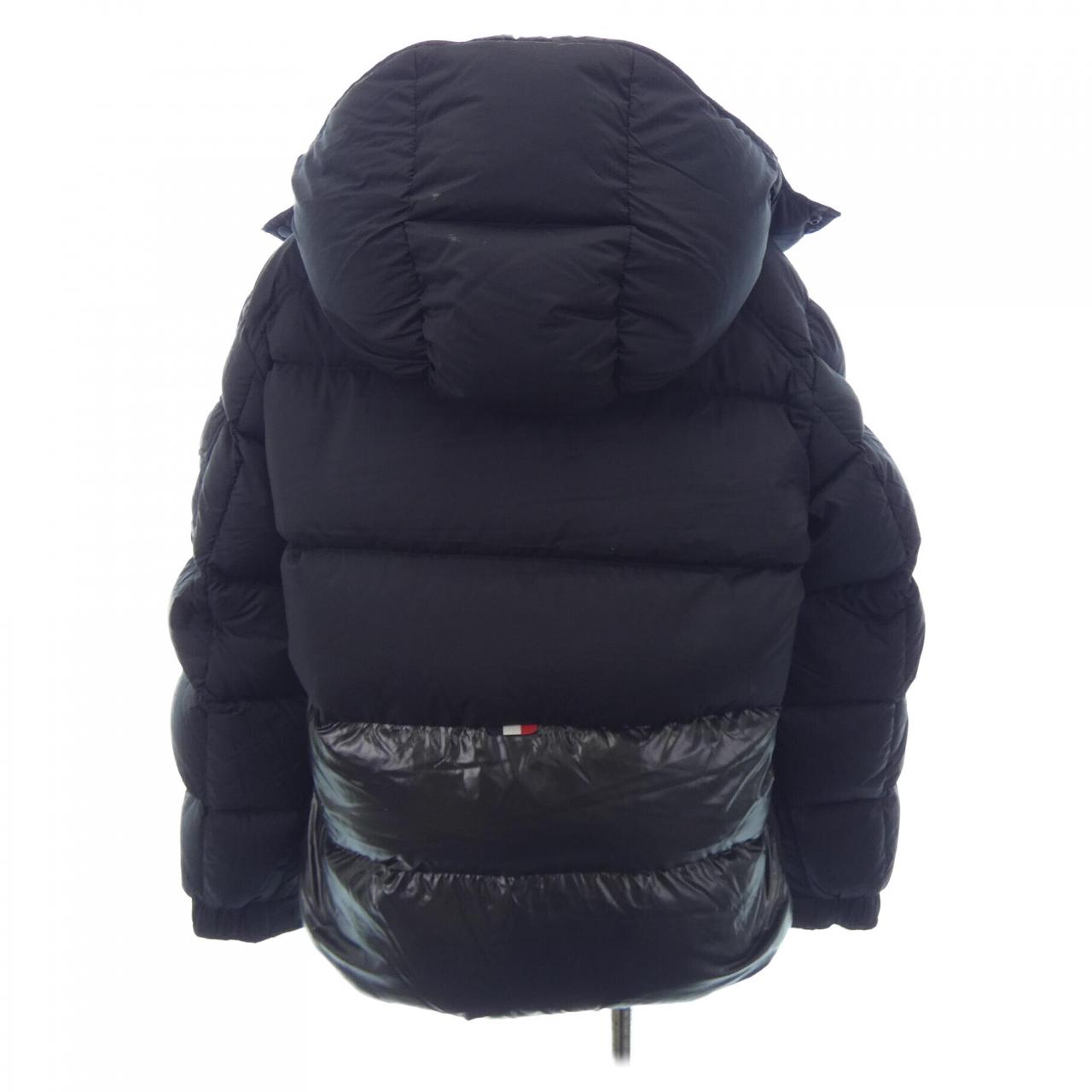 モンクレール MONCLER ダウンジャケット