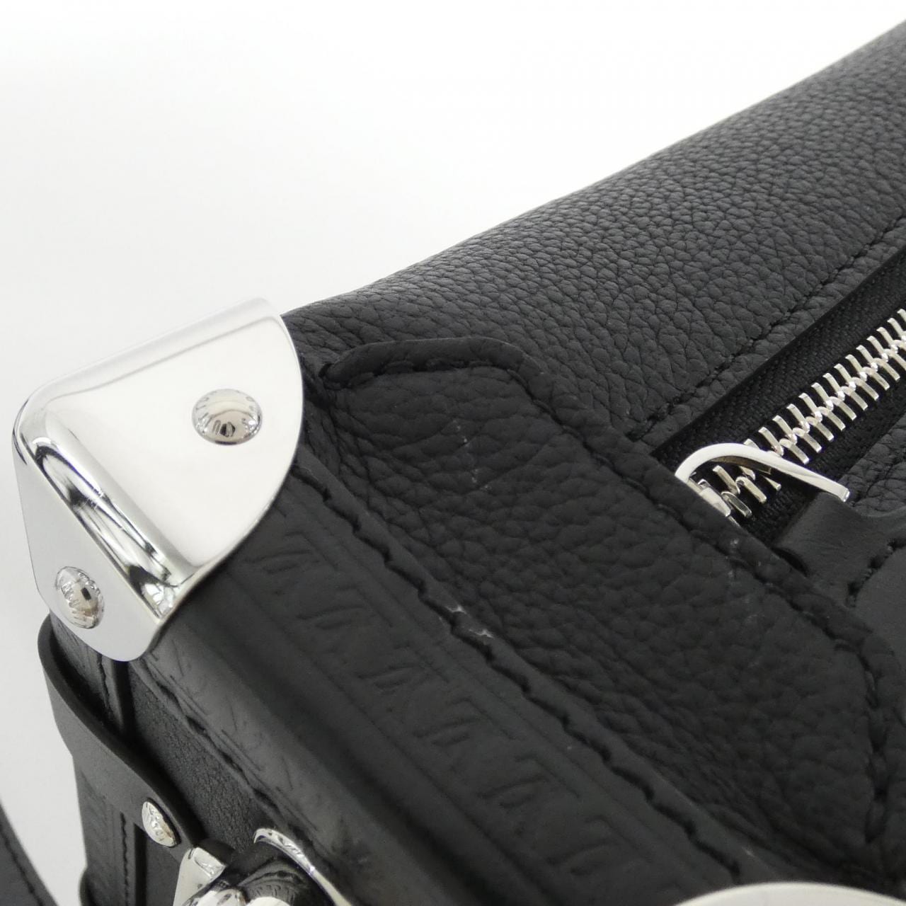 LOUIS VUITTON Side Trunk MM M25160 Shoulder Bag