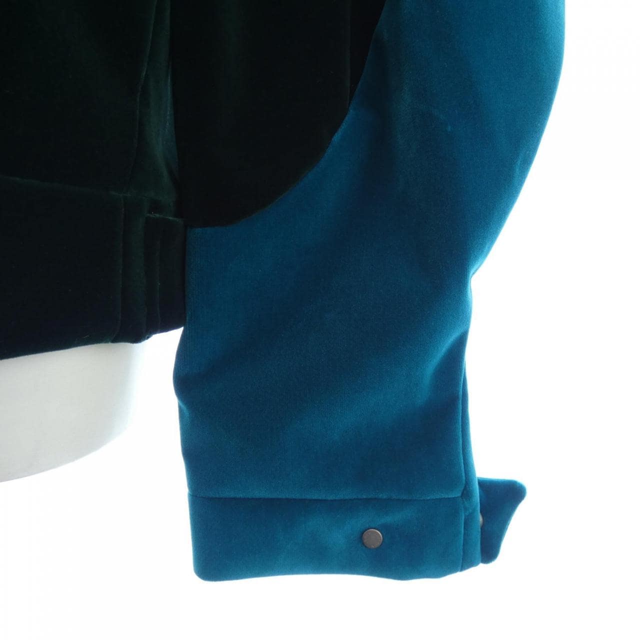 ルイヴィトン LOUIS VUITTON テクニカルテープドベロアウインドブレーカー HNB95EPR2 ジャケット